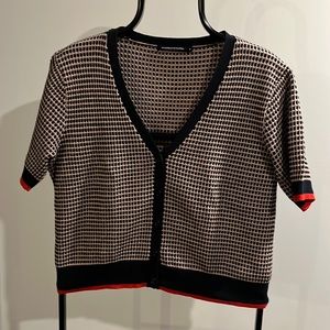 French design woman too. Size M.